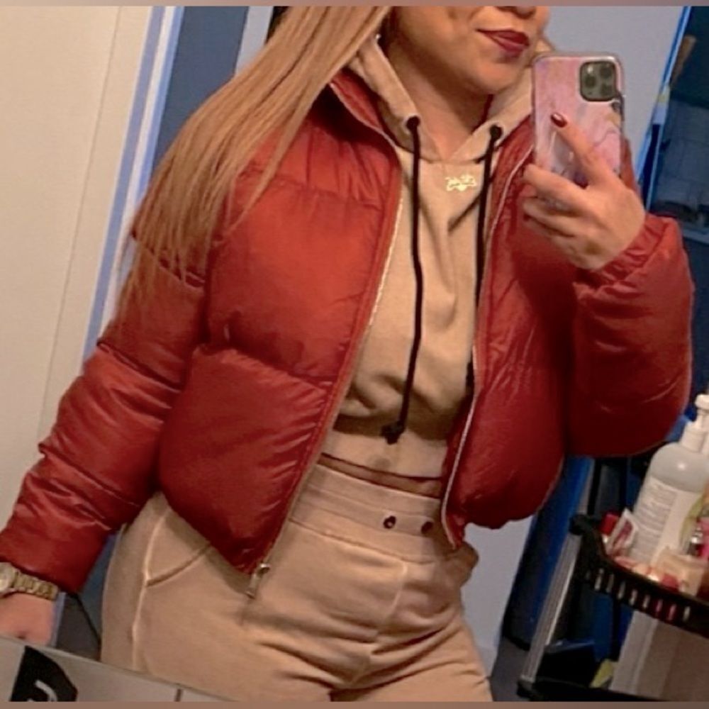 Wednesday's Girl cropped padded jacket In Rust Size Medium